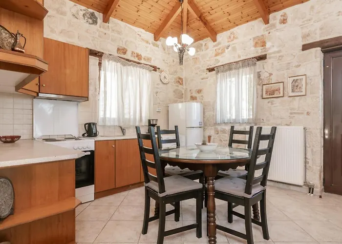 Vozas - Traditional With Great View Villa