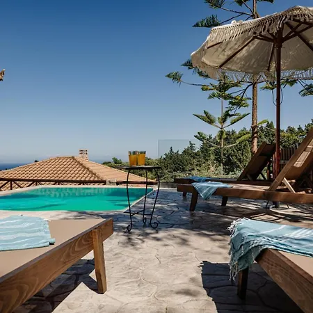 Vozas - Traditional With Great View