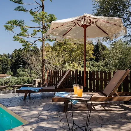 Villa Vozas - Traditional With Great View Tragaki