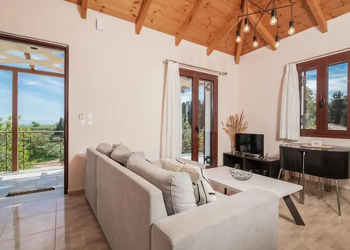 Vozas - Traditional With Great View * Tragaki