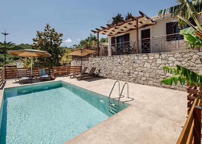 Villa Vozas - Traditional With Great View *